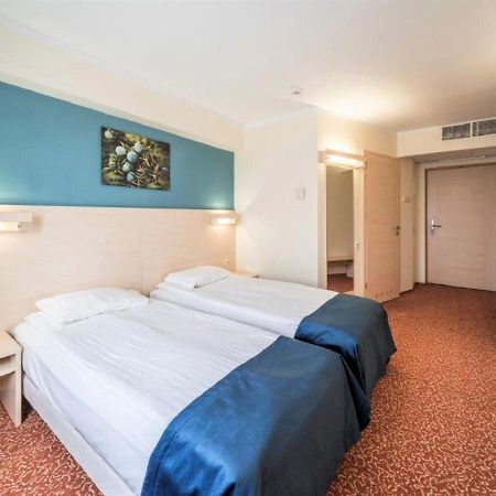 Rija Bauska Hotel エクステリア 写真