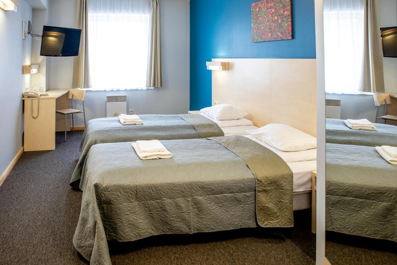 Rija Bauska Hotel エクステリア 写真