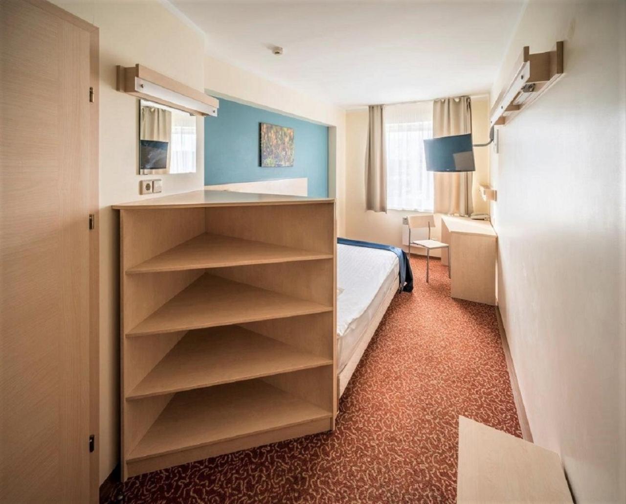 Rija Bauska Hotel エクステリア 写真