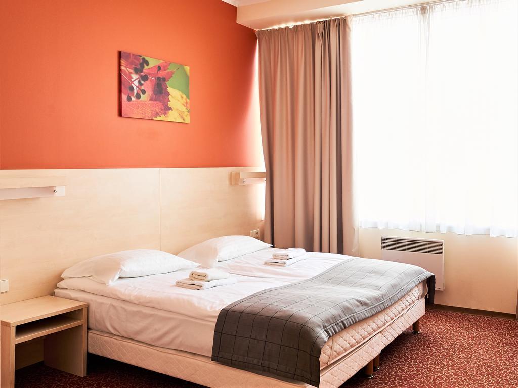 Rija Bauska Hotel エクステリア 写真