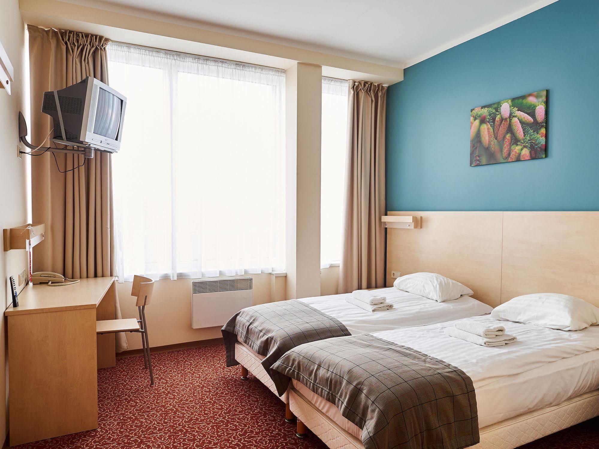Rija Bauska Hotel エクステリア 写真