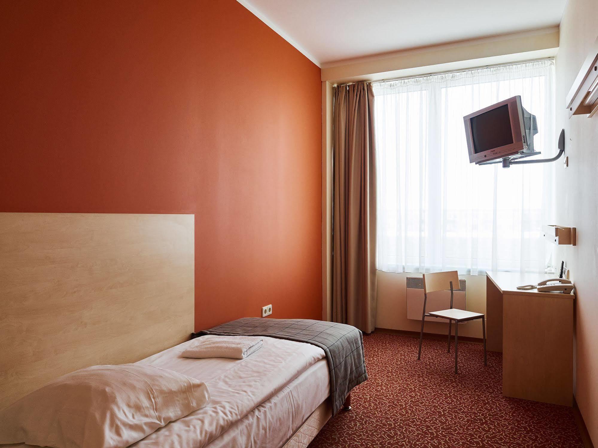 Rija Bauska Hotel エクステリア 写真