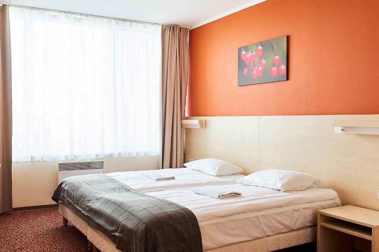 Rija Bauska Hotel エクステリア 写真